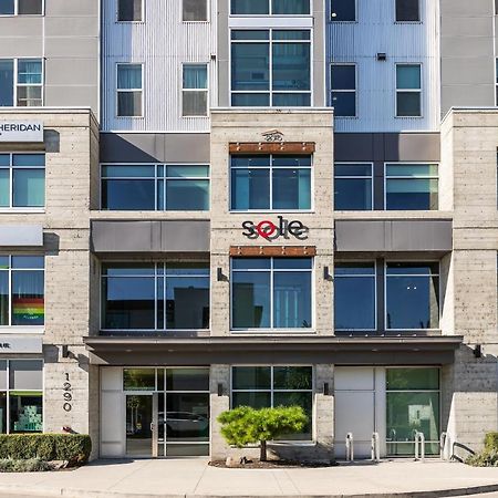 Corner Nest - Luxury Brand New Top Floor 2Bedroom Condo Kelowna Exterior foto