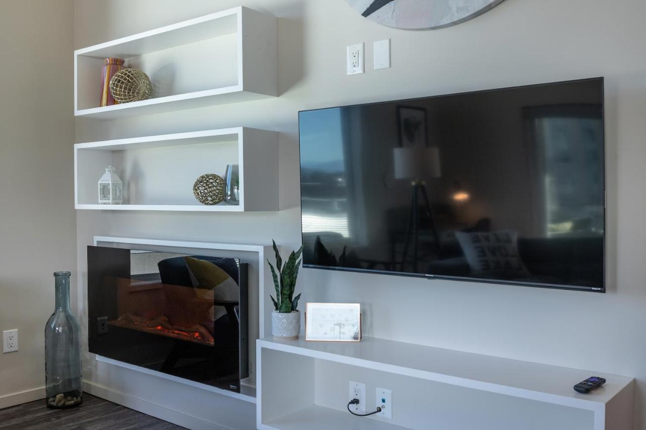 Corner Nest - Luxury Brand New Top Floor 2Bedroom Condo Kelowna Exterior foto