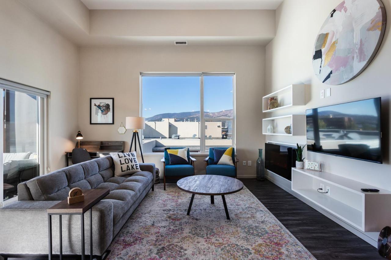 Corner Nest - Luxury Brand New Top Floor 2Bedroom Condo Kelowna Exterior foto